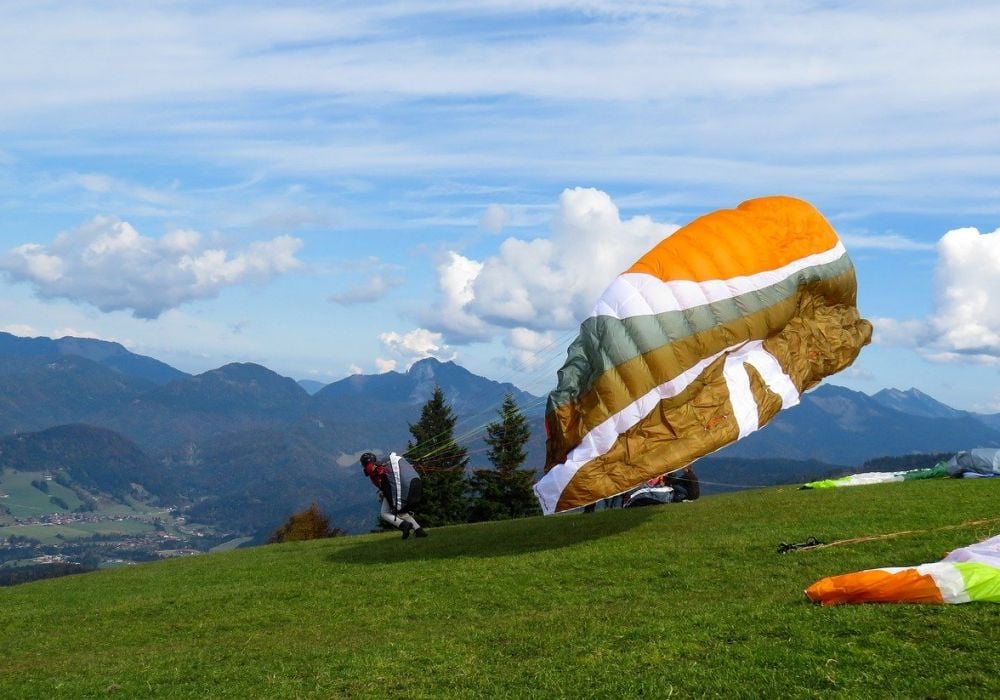 Baptême de parapente 2026 : prix, sensations et conseils