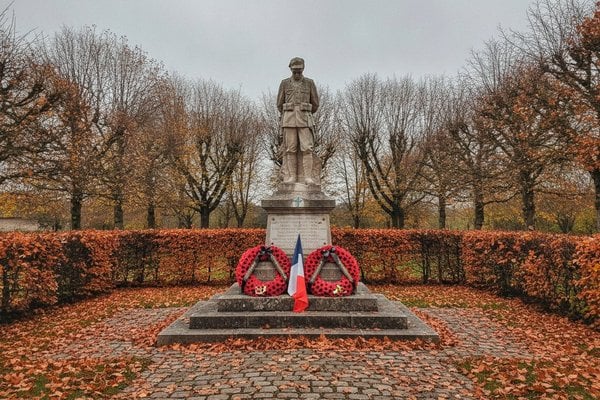 Jours Feries en Novembre 2026 : Toussaint, Armistice et Ponts