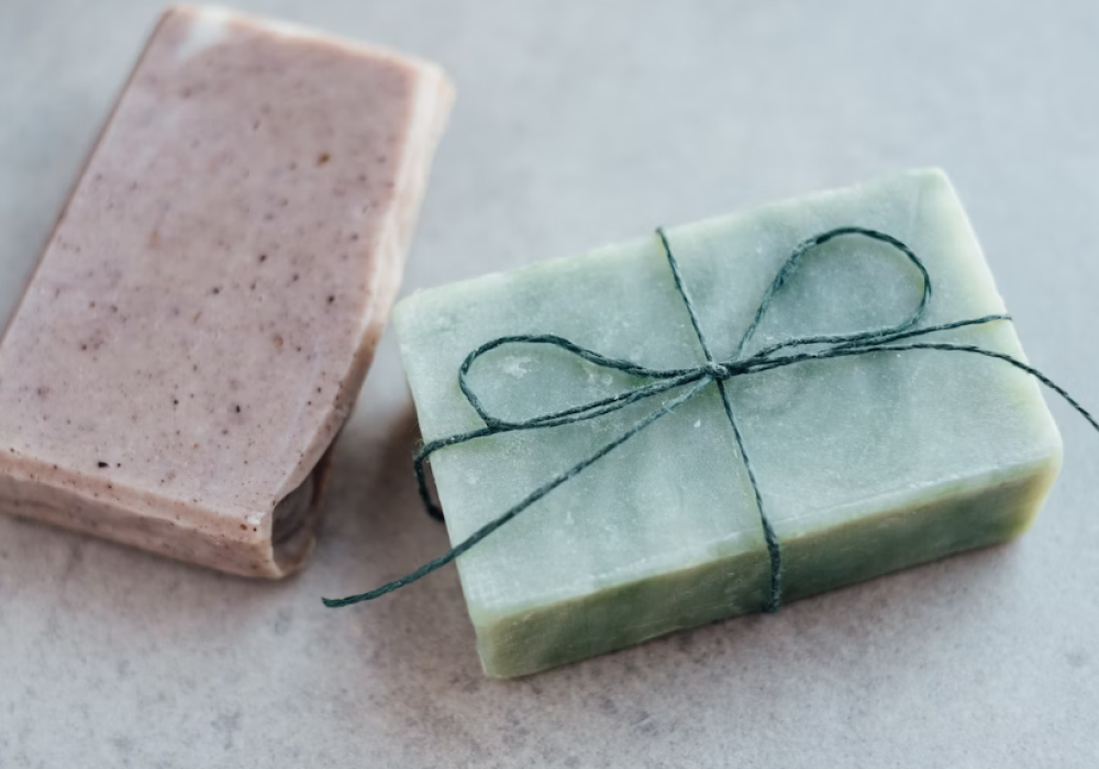 Le savon : tout savoir sur ce produit indispensable au quotidien
