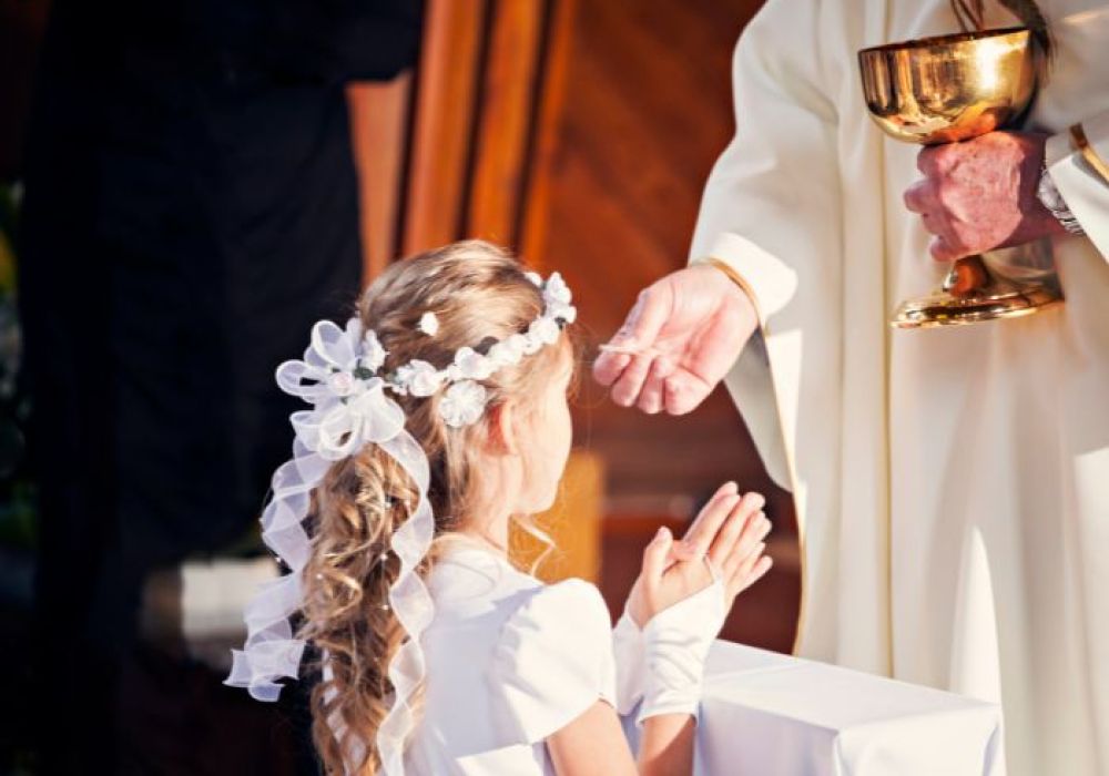 Organiser une annonce inoubliable pour sa communion